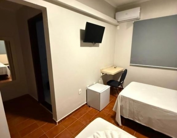 Quarto Duplo